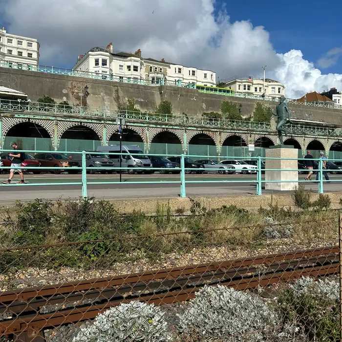 Image 4